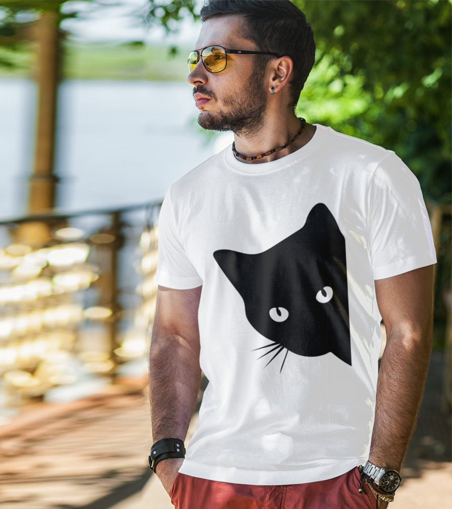 Cat Lover Ladies Spy Cat Hidden Peeking Cat T-Shirt