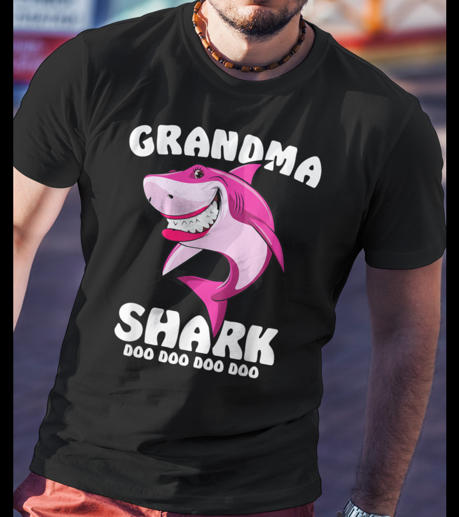 Grandma Shark Doo Doo Doo Doo Matching Family Shark T-Shirt