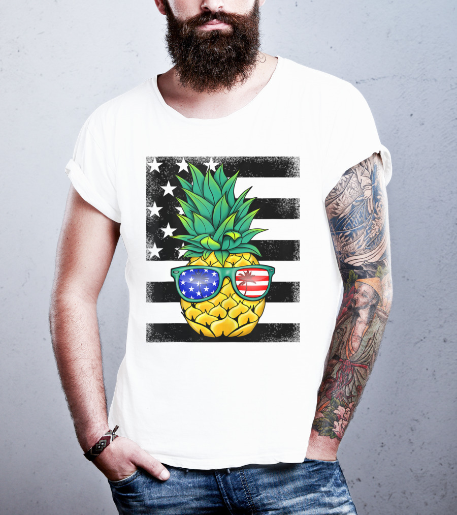 Hawaiian Pineapple With American Flag Sunglasses On Distressed Stars And Stripes Background T-Shirt