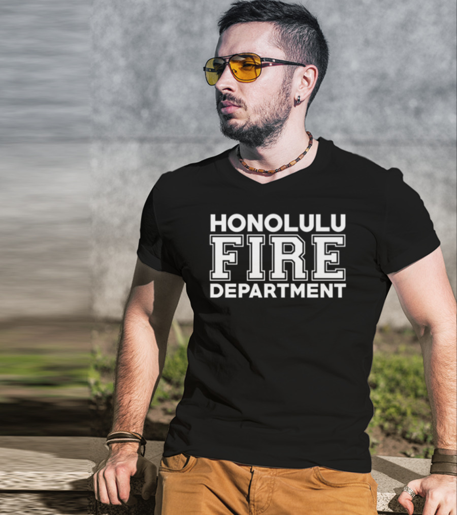 Honolulu Fire Department Firefighters Rescue Hawaii Firefighters T-Shirt
