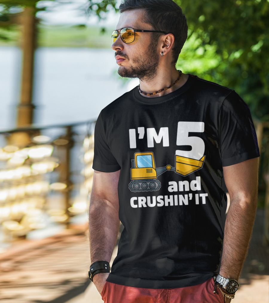 I'm 5 And Crushin' It Kids Construction Truck Birthday Boy T-Shirt