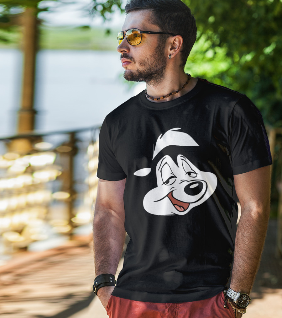 Looney Tunes Pepe Le Pew Face Character Classic T-Shirt