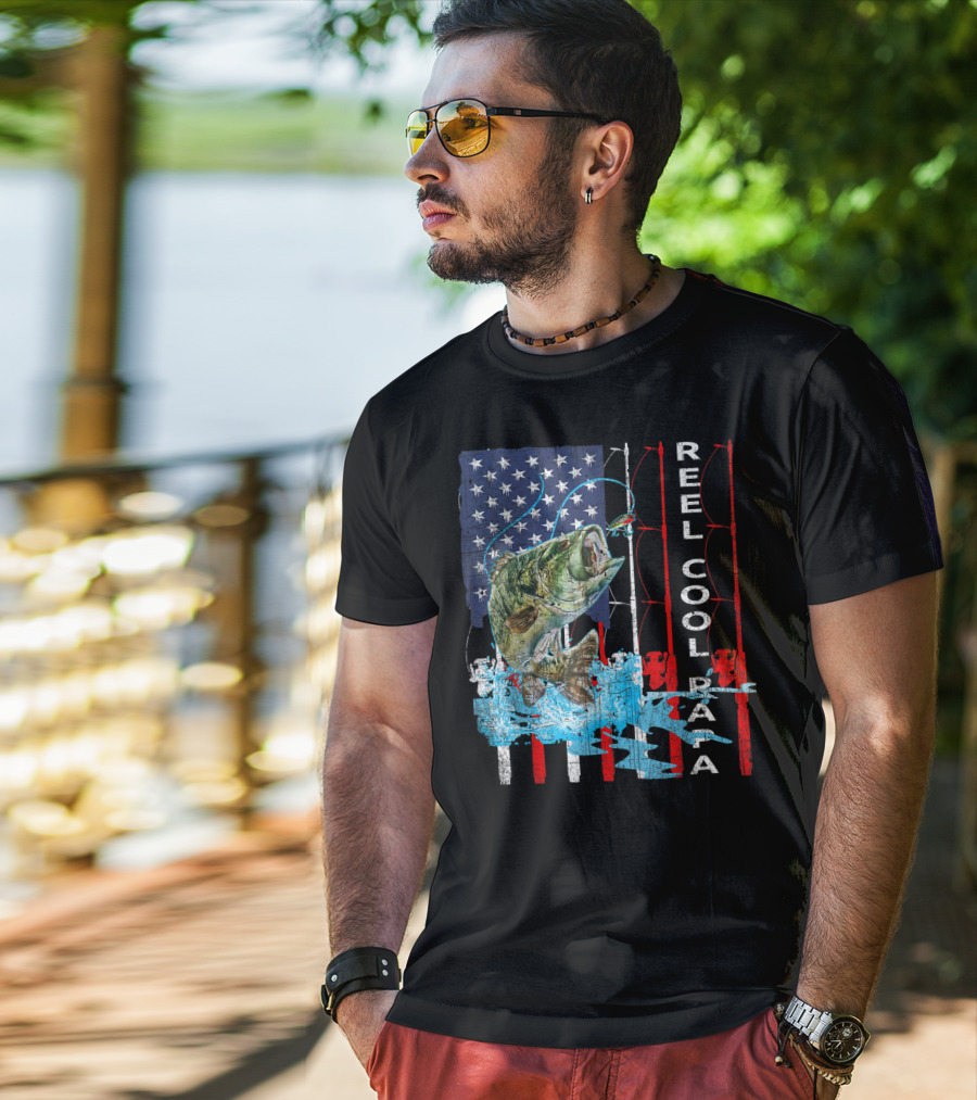 Reel Cool Papa American Flag Fish T-Shirt