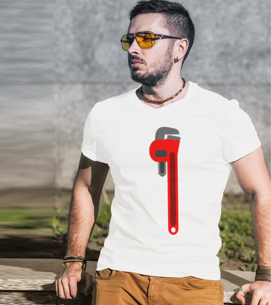 Plumber Tool Pipefitter Pipe Wrench Red T-Shirt
