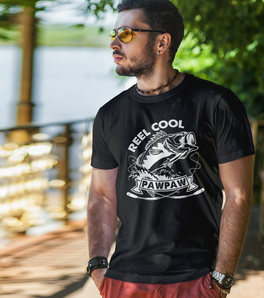 Reel Cool Pawpaw Fishing Bass Splash And Line T-Shirt