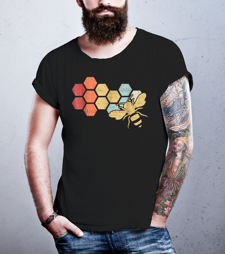Retro Vintage Honeycomb And Bee Design Beekeeper Beekeeping Honey T-Shirt