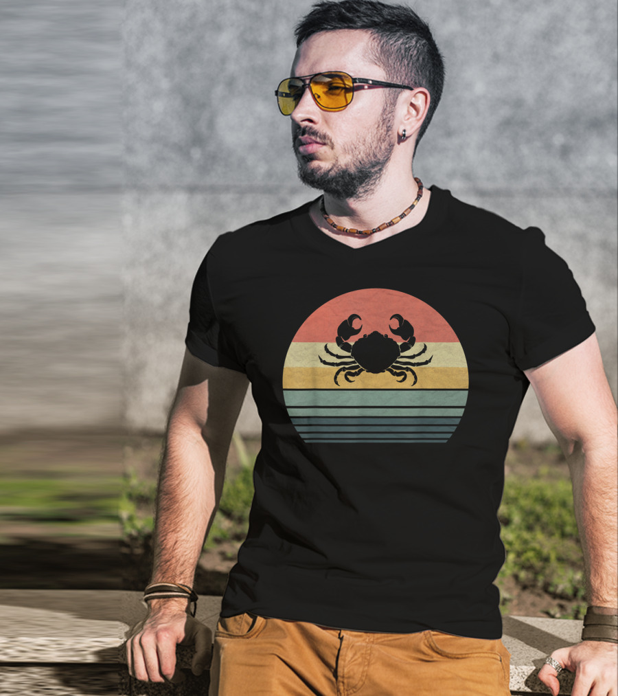 Retro Vintage Crab Family Love Sunset Stripes T-Shirt