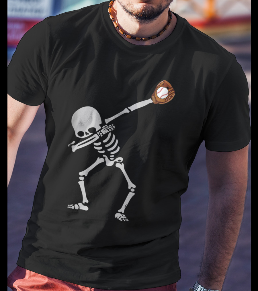 Dabbing Skeleton Catching Baseball Halloween T-Shirt