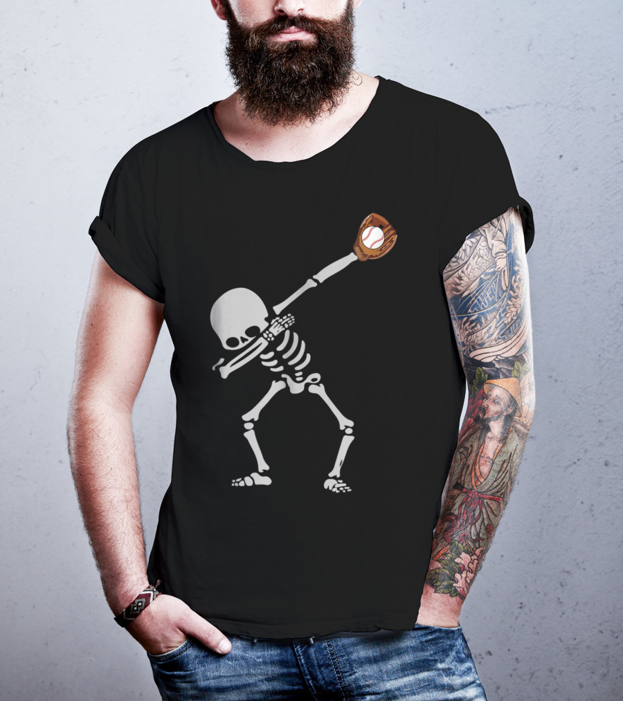Dabbing Skeleton Catching Baseball Halloween T-Shirt