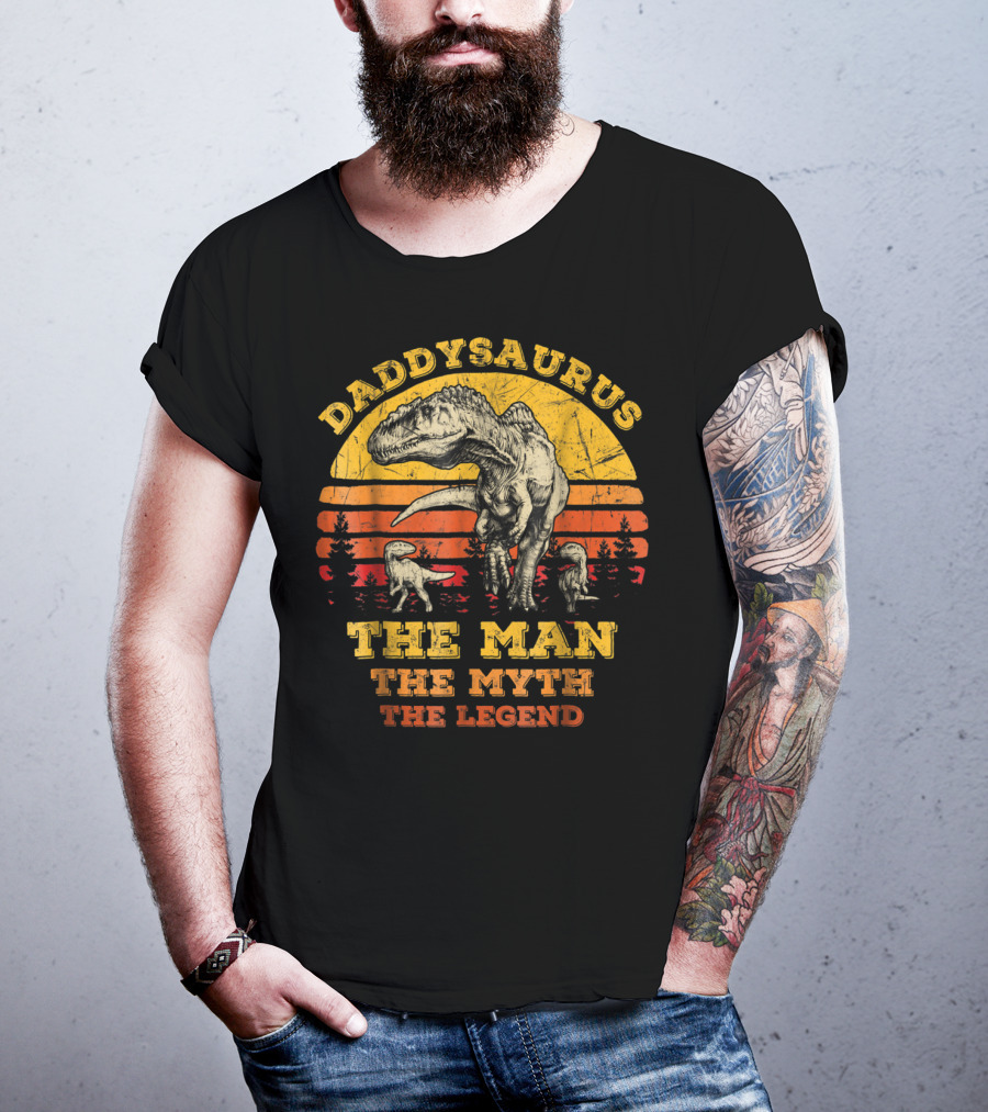 Daddysaurus The Man The Myth The Legend Dinosaur Silhouette Retro Sunset T-Shirt