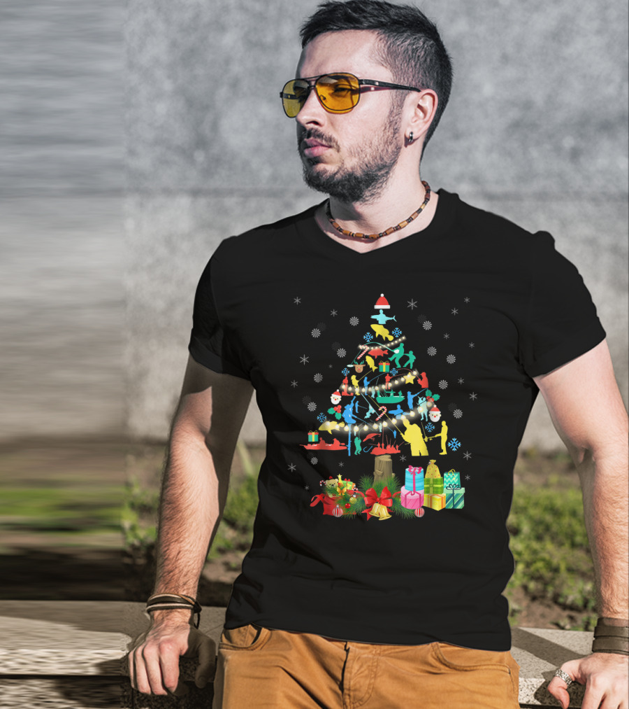 Fishing Christmas Pine Tree Santa Holiday Gift Presentation T-Shirt