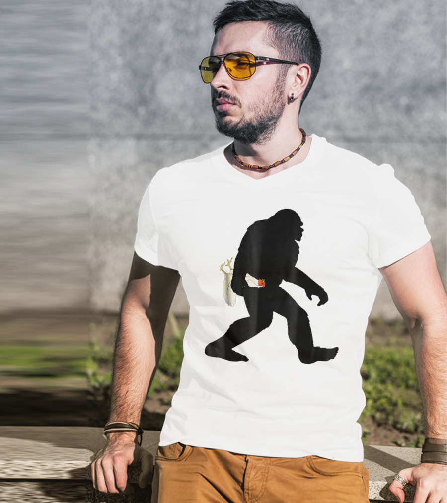 Funny Bigfoot Sasquatch Carrying Chicken Boys T-Shirt