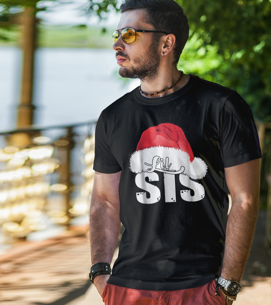 Lil Sis Santa Christmas Family T-Shirt