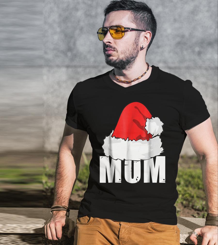 Mum Christmas Santa Hat Family Matching T-Shirt