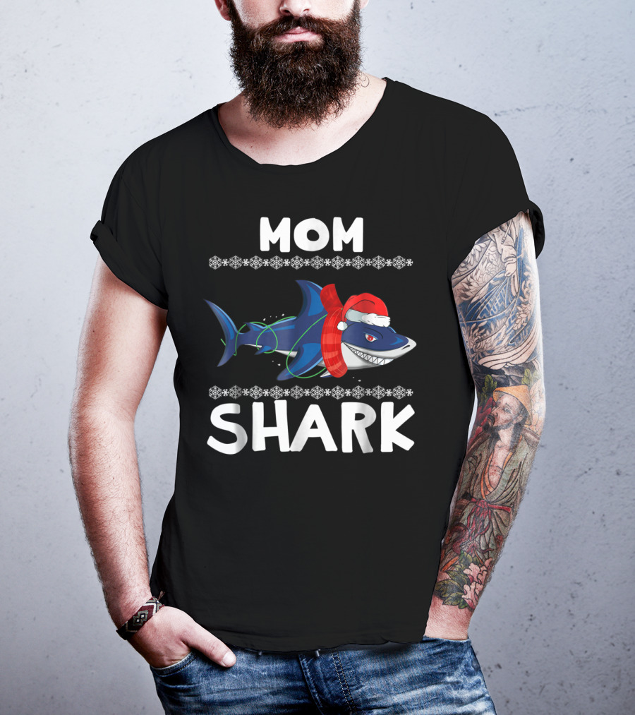Mom Shark Christmas Santa Hat Snowflakes Family T-Shirt