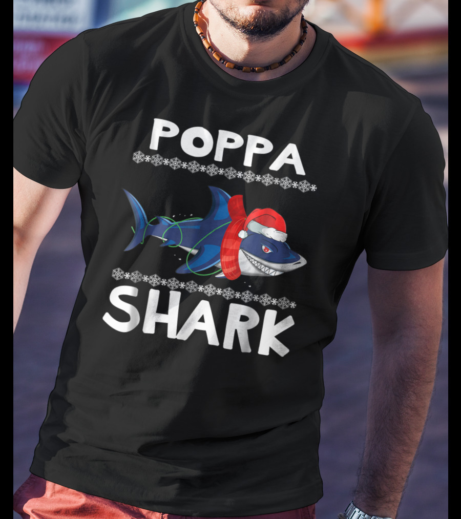 Poppa Shark Ugly Christmas Family Santa Hat Snowflakes T-Shirt