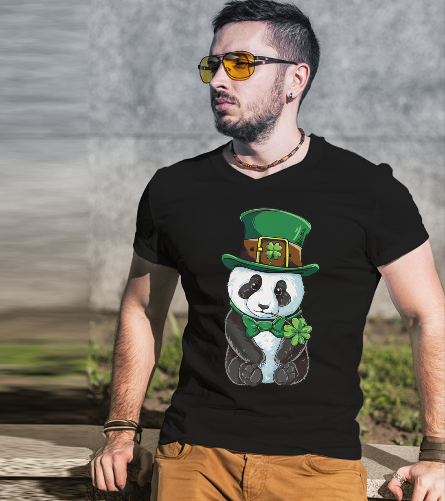 St Patricks Day Leprechaun Panda With Clover Cute Irish T-Shirt