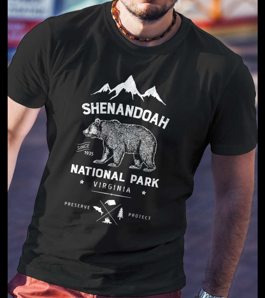 Shenandoah National Park Bear Virginia Since 1935 Preserve Protect T-Shirt