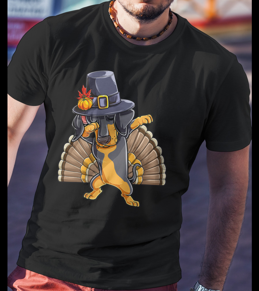 Thanksgiving Dabbing Dachshund Pilgrim Hat Turkey Tail T-Shirt