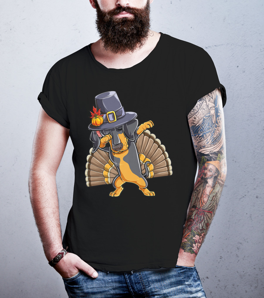 Thanksgiving Dabbing Dachshund Pilgrim Hat Turkey Tail T-Shirt