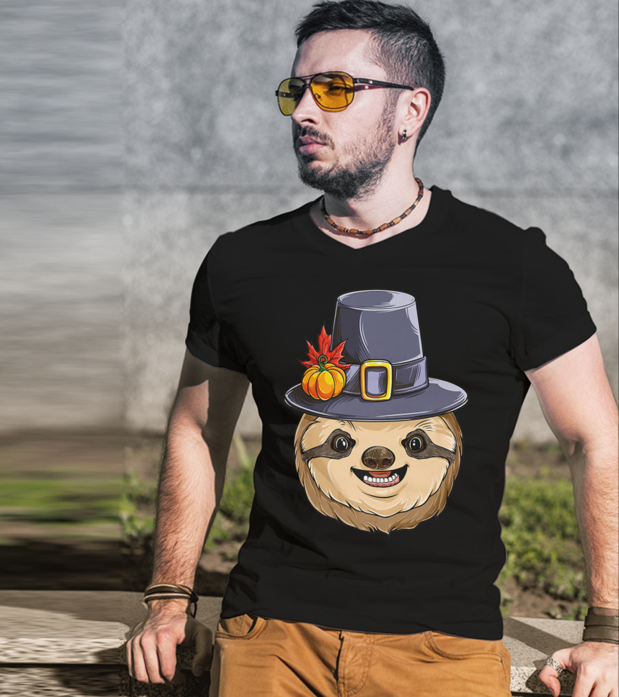 Thanksgiving Sloth With Pilgrim Hat Pumpkin And Autumn Leaves T-Shirt