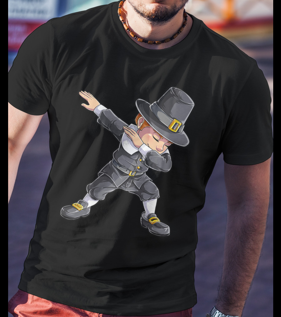 Thanksgiving Pilgrim Dabbing Celebration With Pilgrim Hat And Buckled Shoes T-Shirt
