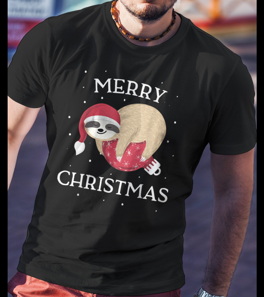 Merry Christmas Sloth Santa Hat Snowflakes T-Shirt
