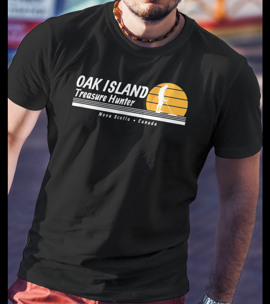 Oak Island Treasure Hunter Nova Scotia Canada Metal Detector Sunset T-Shirt