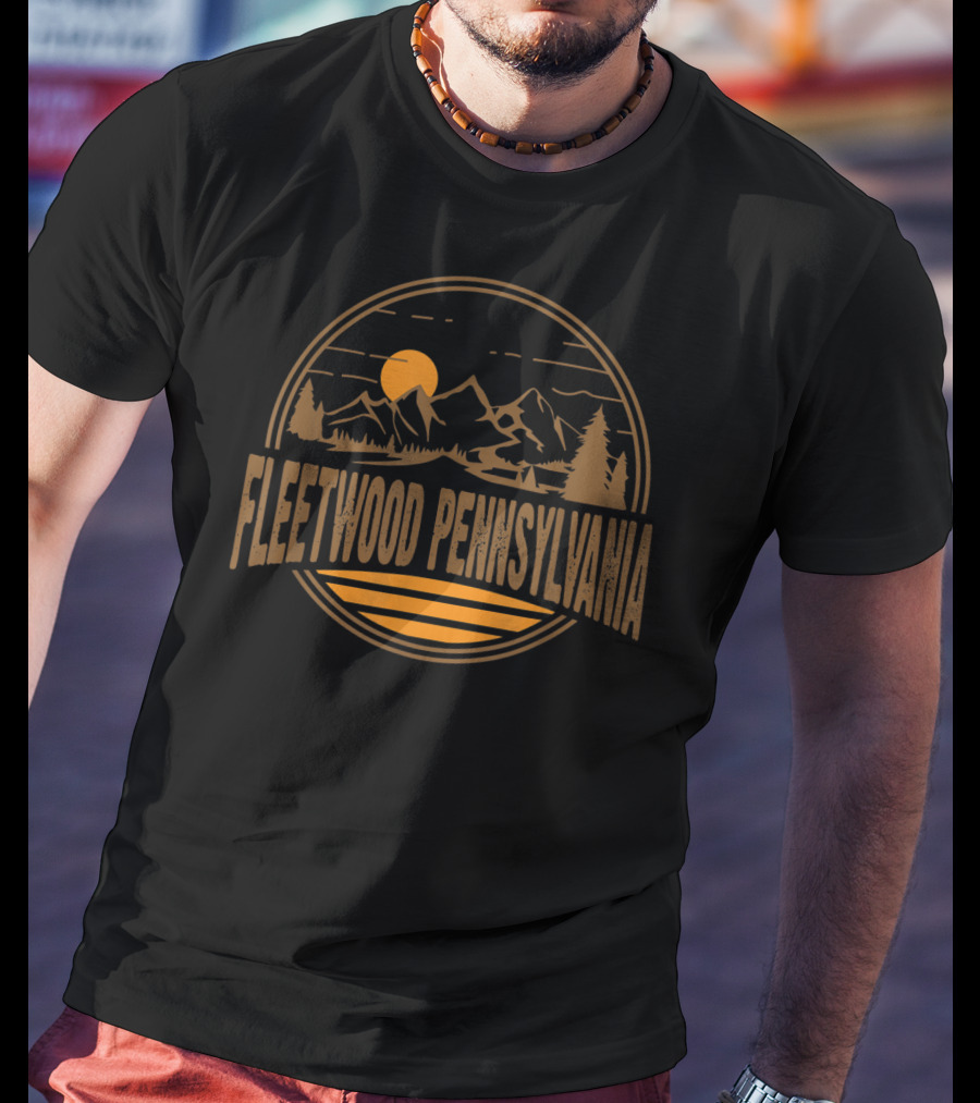 Fleetwood Pennsylvania Vintage Mountain Hiking Scene T-Shirt