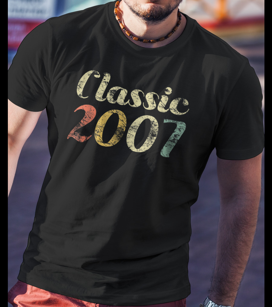 Classic 2007 Birthday Girls Born 2007 T-Shirt