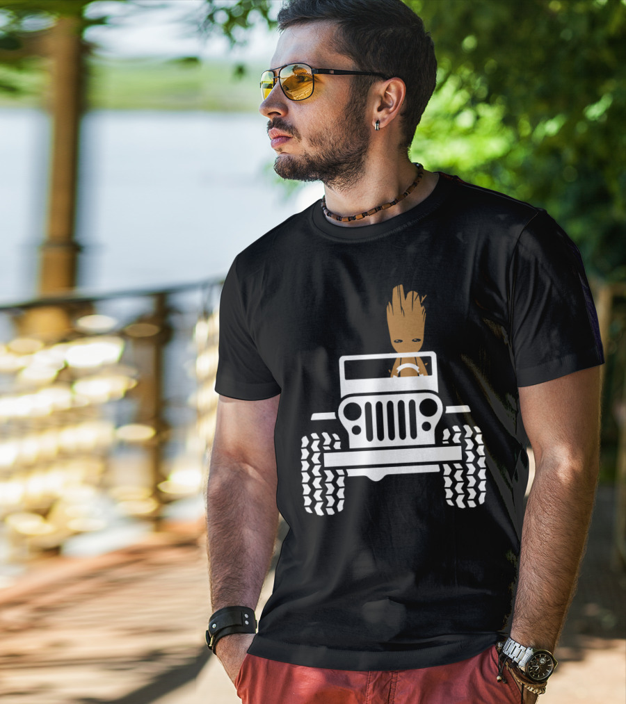 Funny Baby Drive Jeeps Distressed 70s T-Shirt