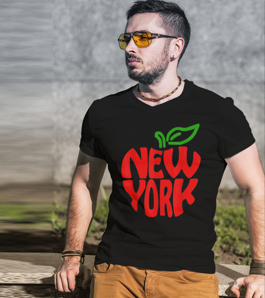 New York Big Apple Red Typography With Green Leaf T-Shirt