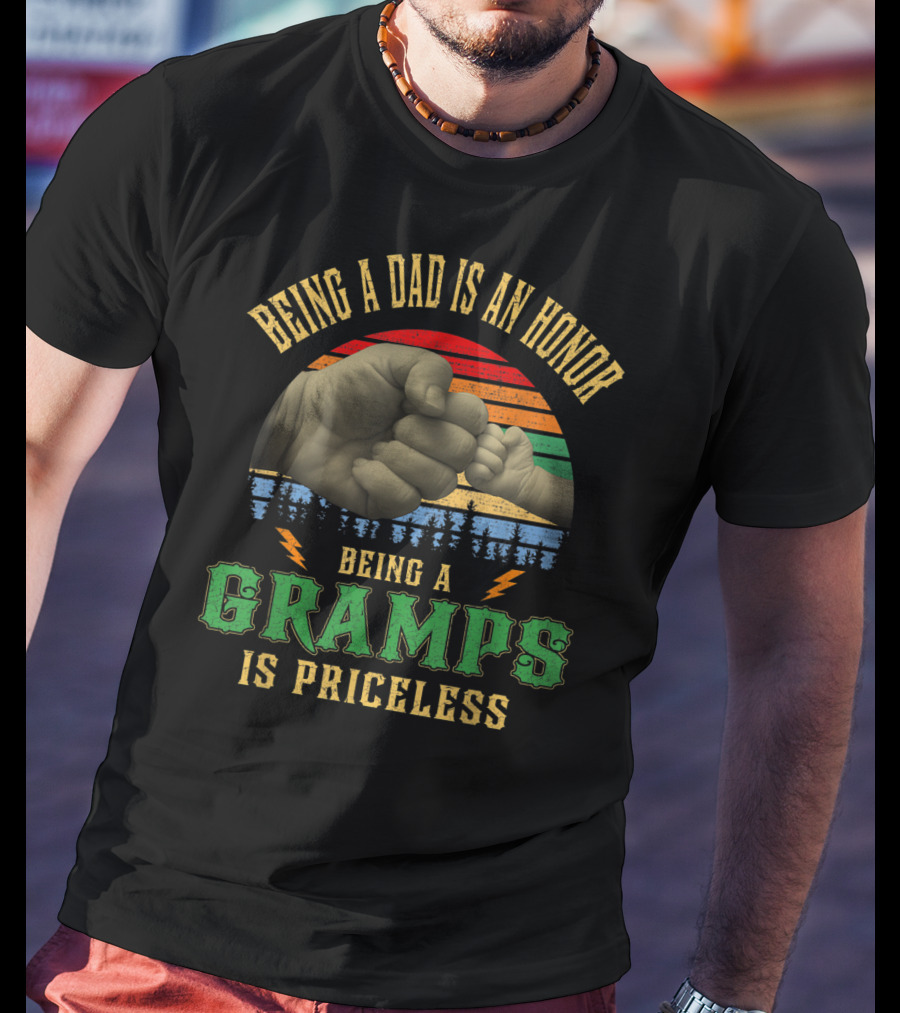 Being A Dad Is An Honor Being A Gramps Is Priceless Fist Bump Retro Circle T-Shirt