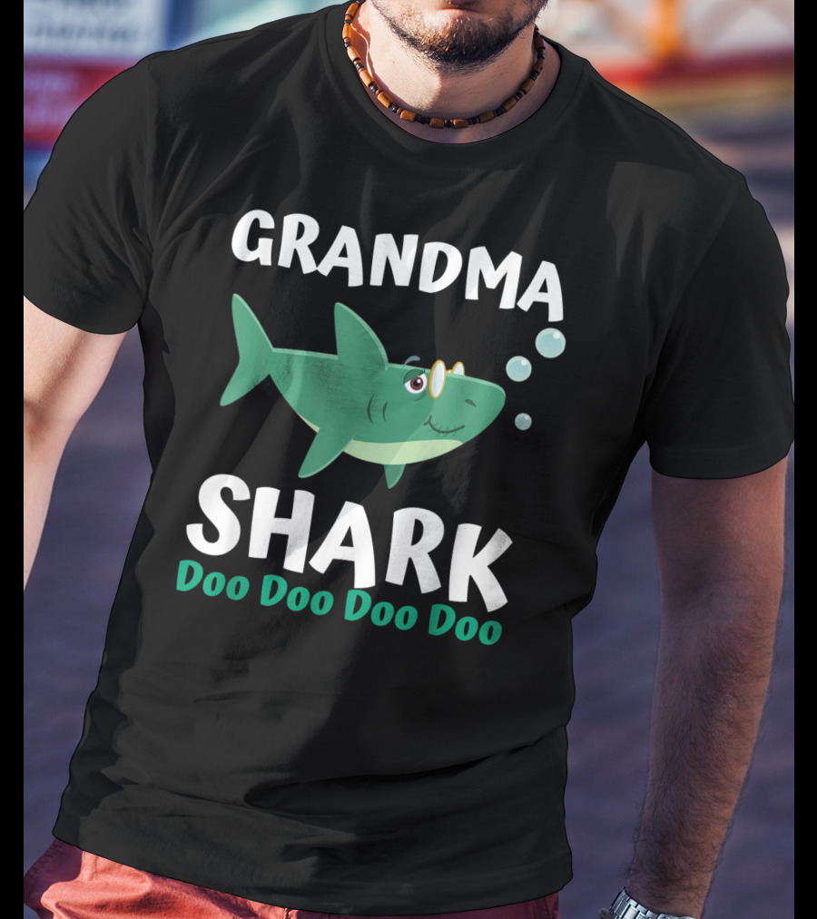 Grandma Shark Doo Doo Doo Doo Matching Family Shark Set T-Shirt