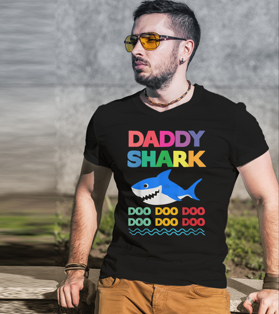 Daddy Shark Doo Doo Doo Baby Mommy Shark Funny Colorful Wave T-Shirt