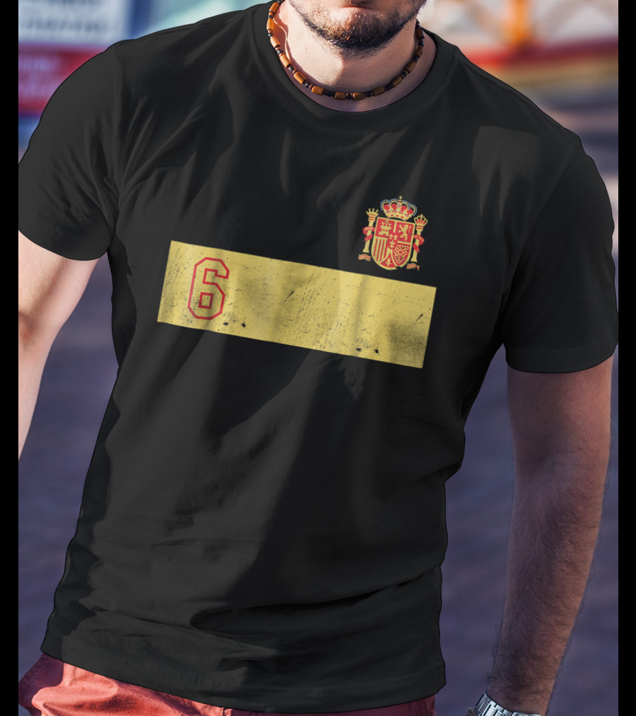 Espana Roja Futbol Camiseta Number 6 Crest T-Shirt