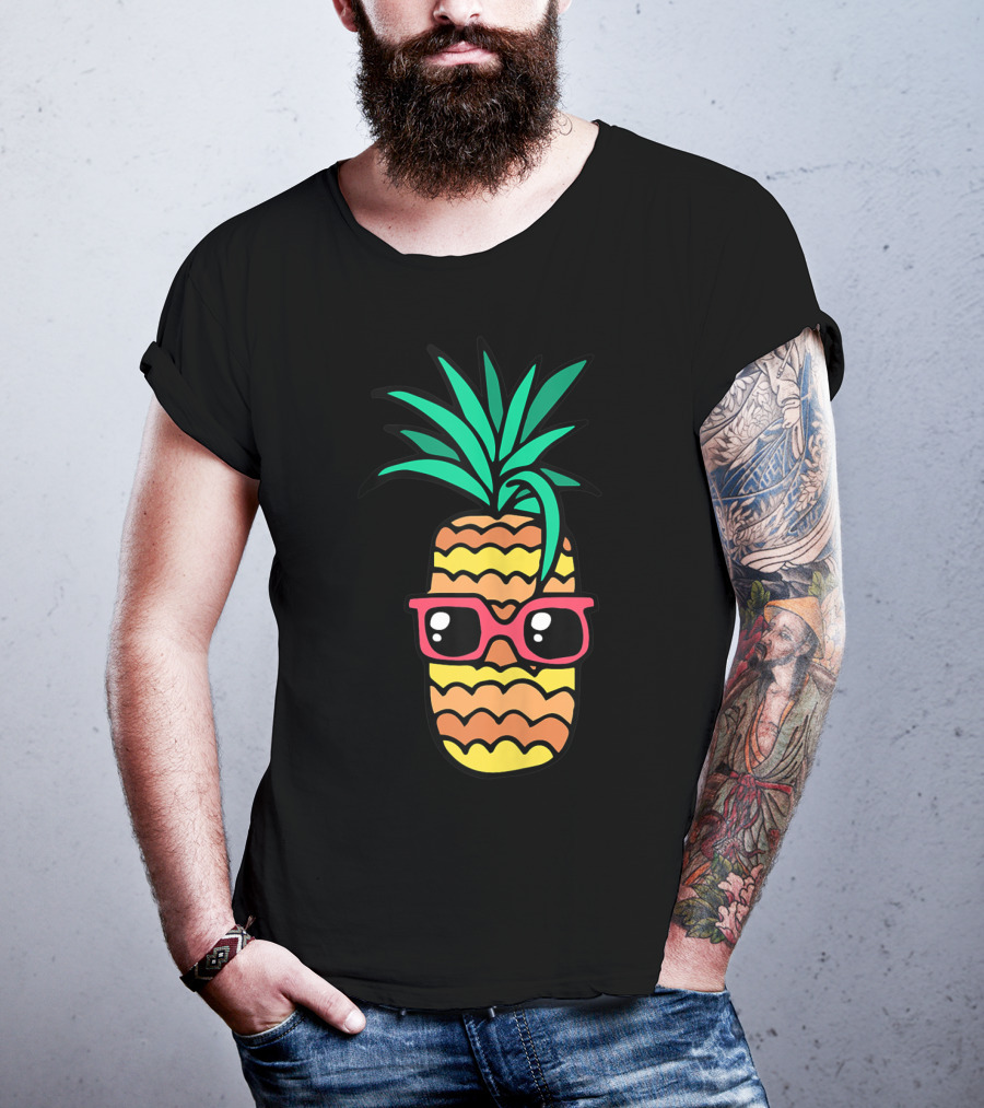 Aloha Hawaiian Pineapple Sunglasses Summer Beach Vibes T-Shirt