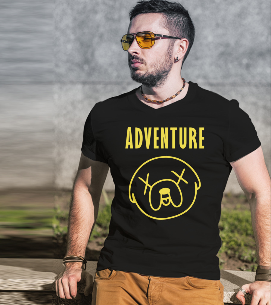 ADVENTURE PUG BAND Face Drawing T-Shirt
