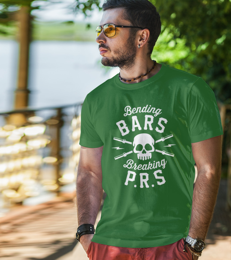 Bending Bars Breaking PRs Skull With Barbells T-Shirt