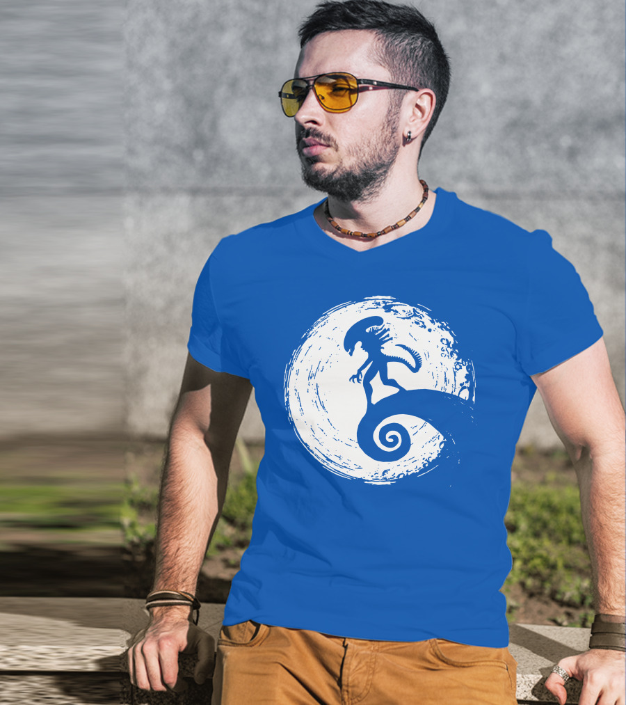 Nightmare On LV 426 Alien Meets Spiral Moon Scene T-Shirt