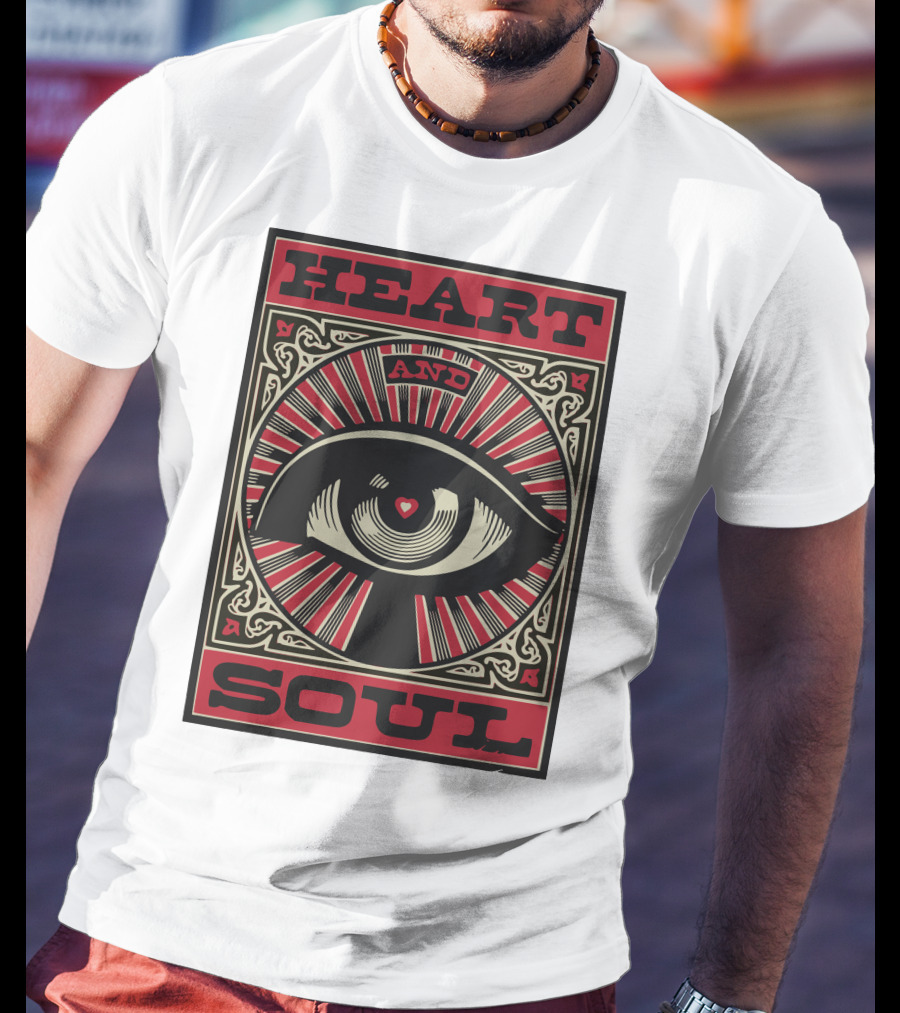 Heart And Soul Eye Art Radiating Love T-Shirt