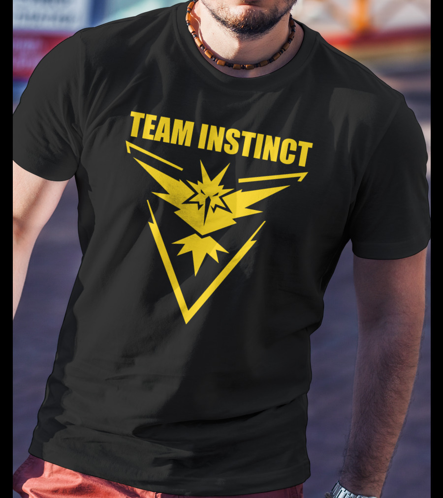 TEAM INSTINCT Pokémon Go Yellow Zapdos T-Shirt