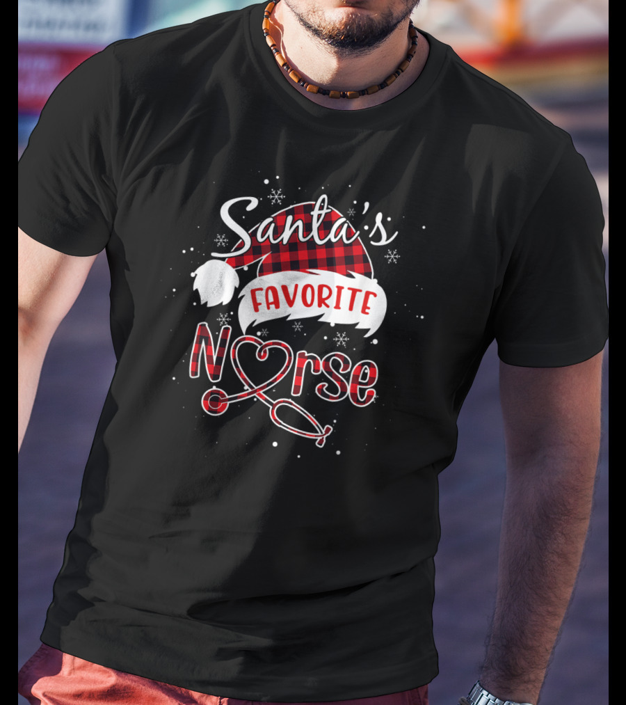 Santa's Favorite Nurse Christmas Hat Red Plaid Stethoscope T-Shirt