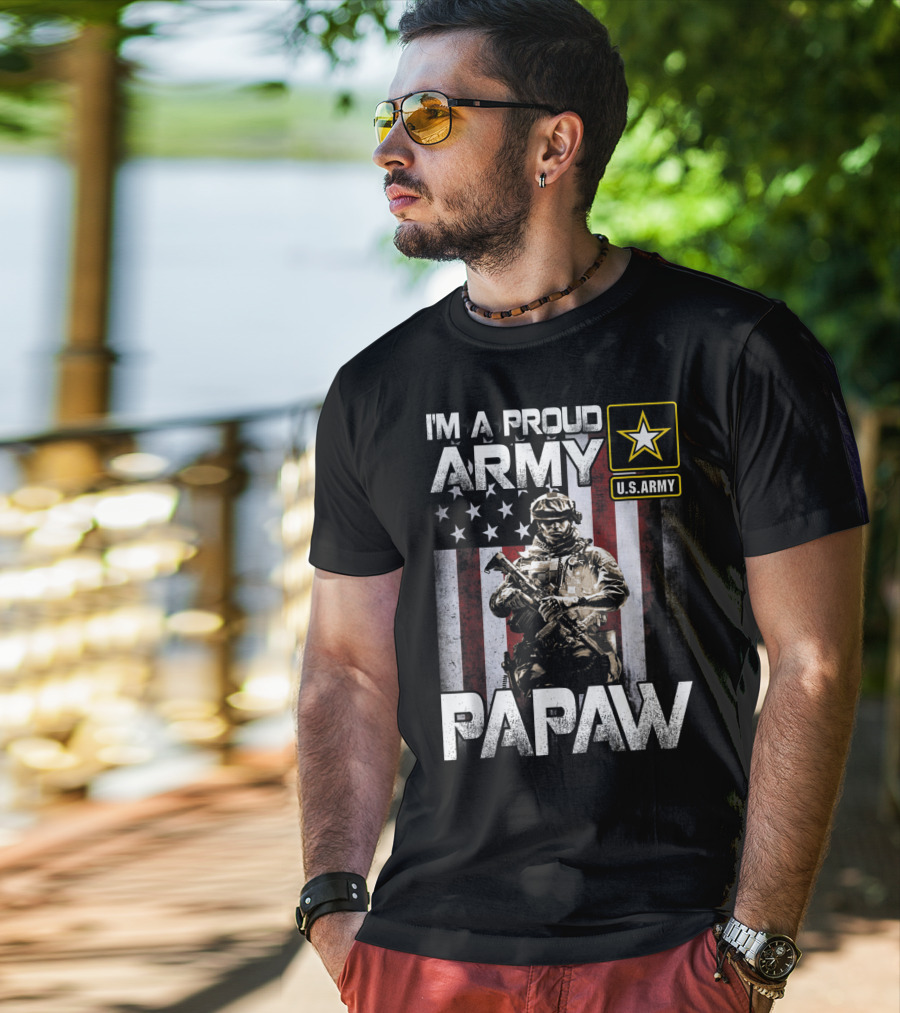 I'm A Proud Army Papaw U.S. Army Star Soldier And American Flag T-Shirt