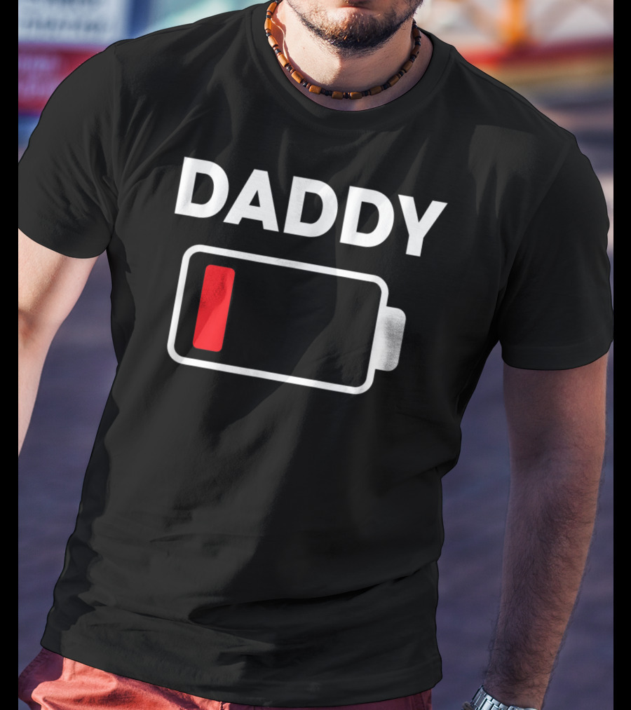 Daddy Low Battery Christmas Family Matching T-Shirt