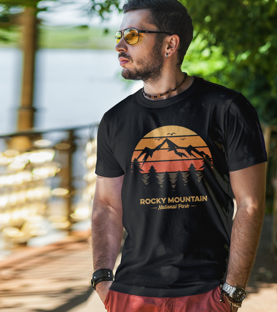 Rocky Mountain National Park Vintage Sunset Mountain T-Shirt