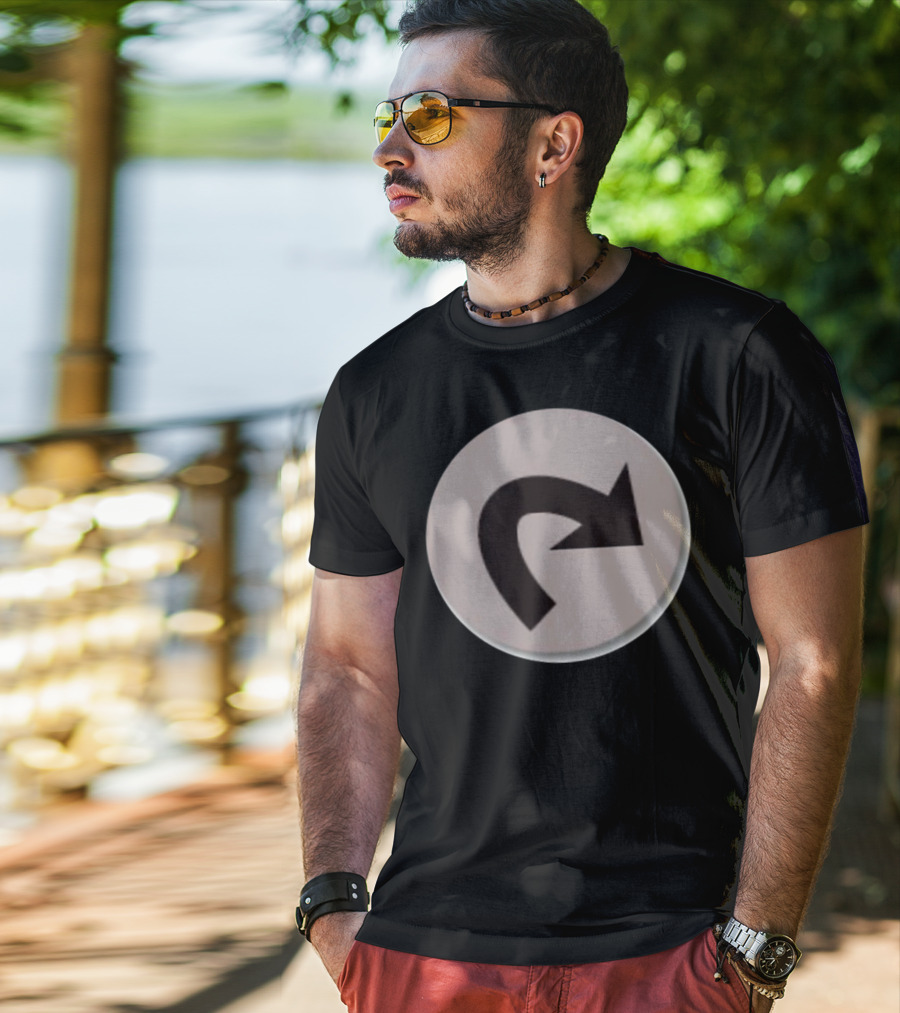 Tap Magic Fans Arrow Circle T-Shirt
