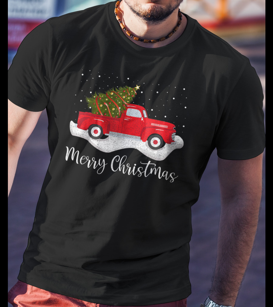 Merry Christmas Vintage Red Truck With Christmas Tree T-Shirt