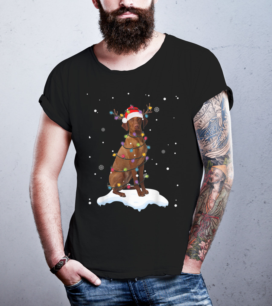 Vizsla Wrapped In Christmas Lights With Santa Hat And Antlers In Snow T-Shirt
