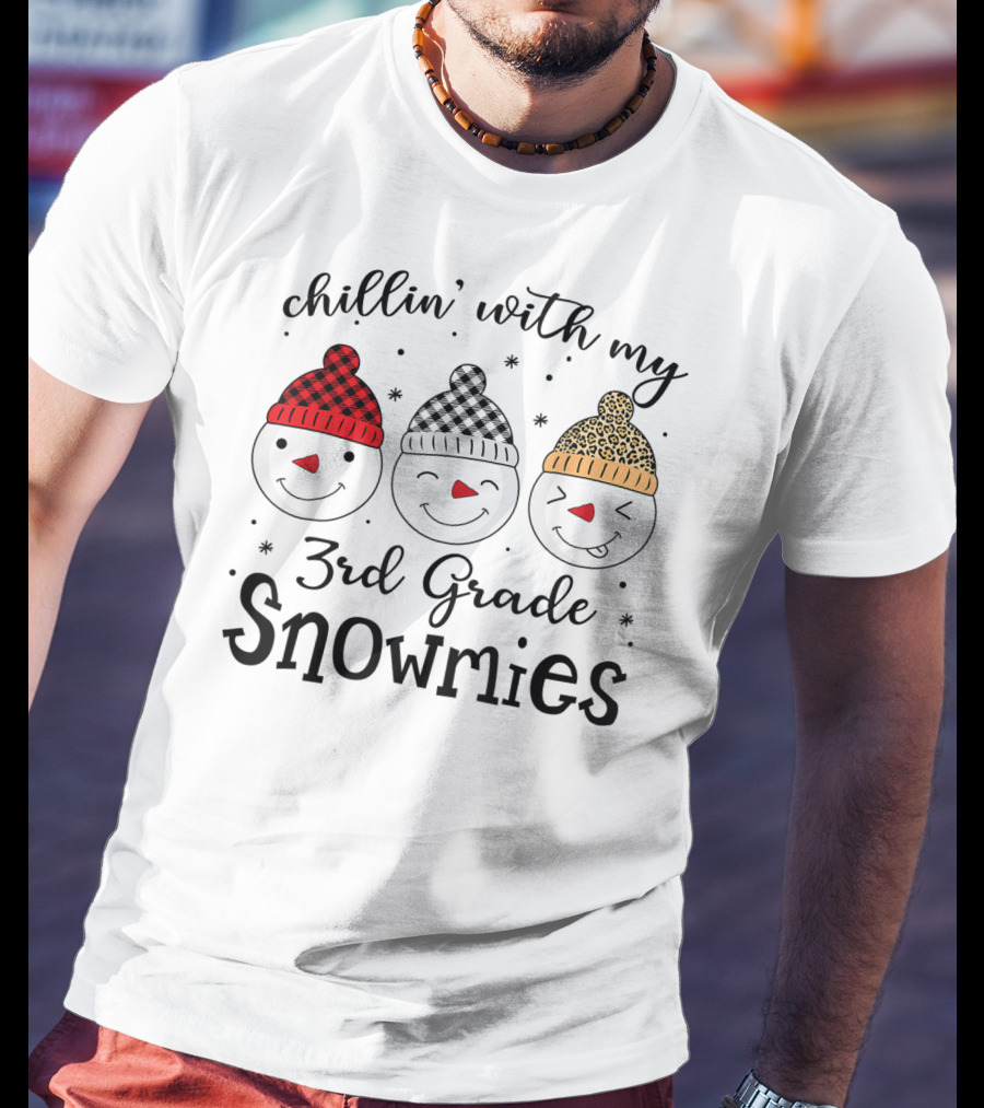Chillin' With My 3rd Grade Snowmies Snowman Faces With Patterned Hats T-Shirt